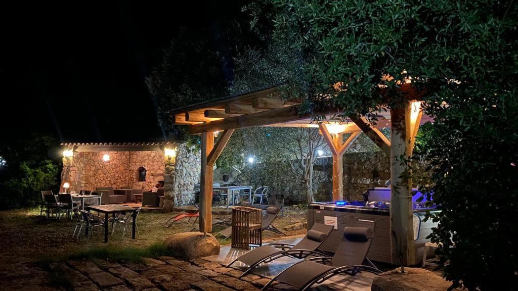 Entre Mer & Maquis, L'Ame De La Corse En Gites De Charme Avec Jacuzzi, Proche Ajaccio Peri Eksteriør bilde