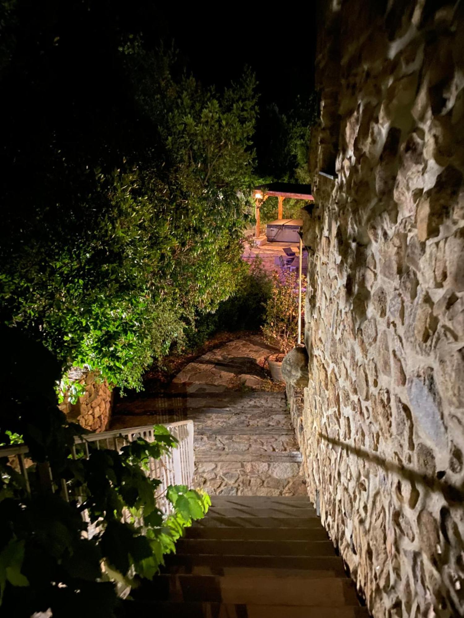 Entre Mer & Maquis, L'Ame De La Corse En Gites De Charme Avec Jacuzzi, Proche Ajaccio Peri Eksteriør bilde